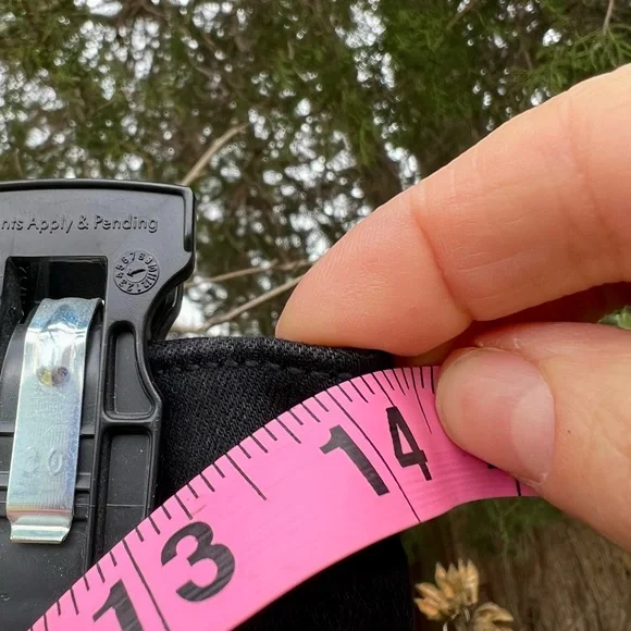 NWOT Abercrombie black jeans ultra high rise super skinny raw hem 28R 6 - Picture 14 of 15